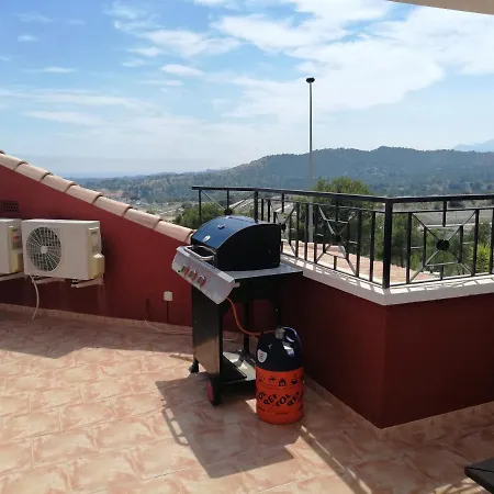 Villa El Toro Castillo *